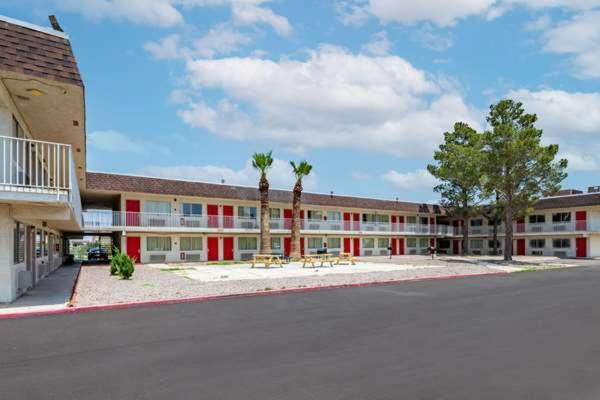 Rodeo Inn Pecos Dış mekan fotoğraf